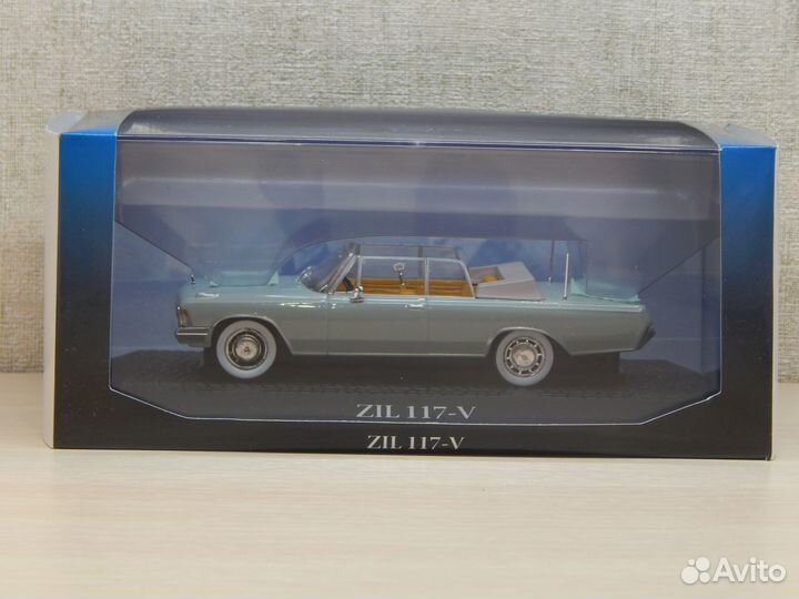 ЗИЛ 117-V, М. Горбачев, парадный, 1984