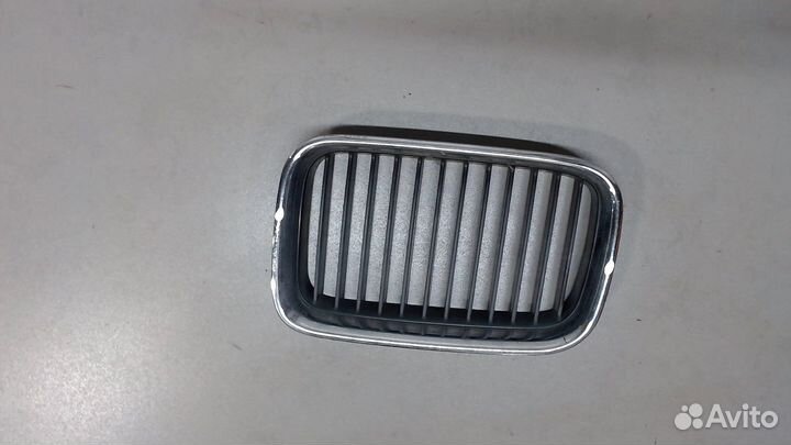 Решетка радиатора BMW 3 E36, 1991