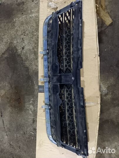 Решетка радиатора Grand Vitara 3