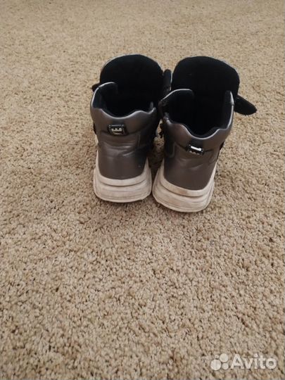Ботинки на девочку 34 размер