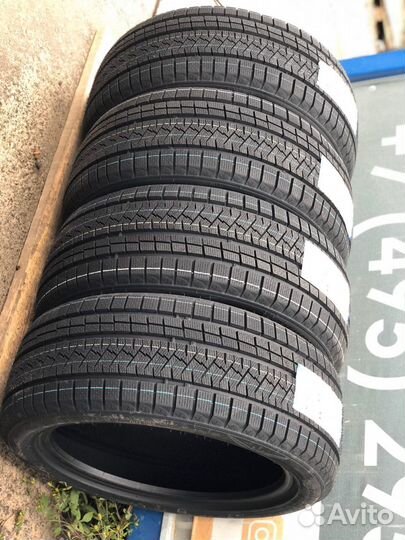 Triangle PL02 255/55 R20 109V