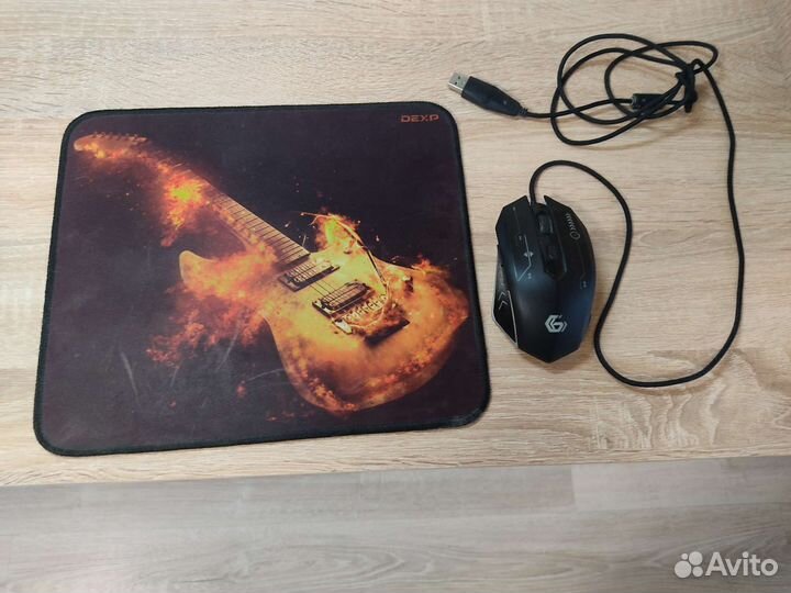 Коврик с мышкой для пк