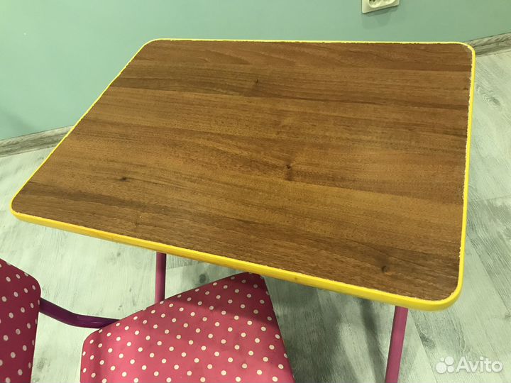 Детский стол и стульчик