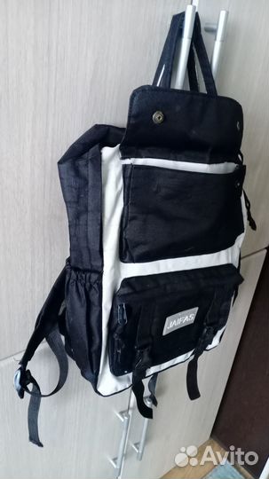 Рюкзак-портфель мальчику или рюкзачок девочке