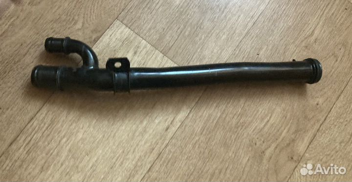 Трубка охлаждения Renault, Largus