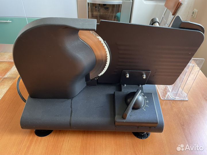 Продам слайстер (ломтерезка)