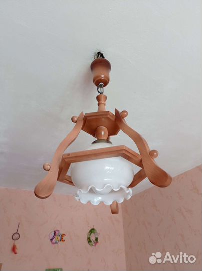 Люстра дерево стекло