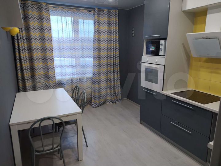 1-к. квартира, 36 м², 4/18 эт.