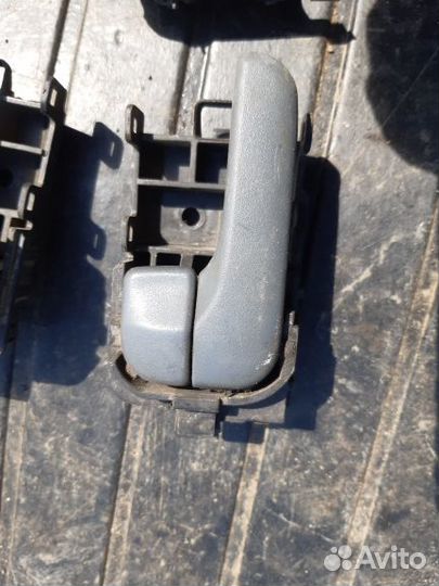 Ручка двери внутренняя Ниссан Альмера Классик