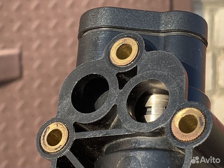 Регулятор холостого хода Ауди 80 100 А4 А6 А8