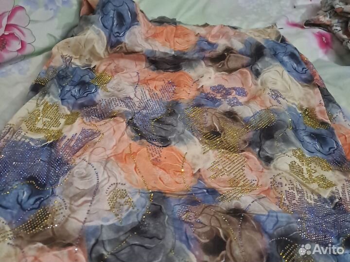 Материал для шитья одежды