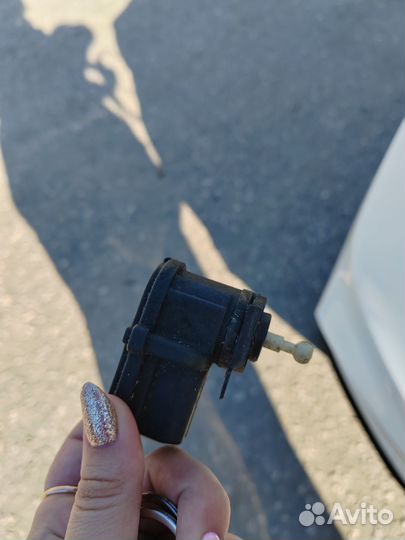 Моторчик корректора фар