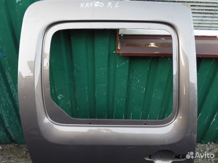 Дверь боковая левая сдвижная Рено Кангу 2