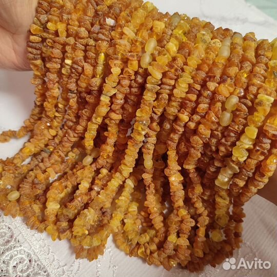 Лечебные бусы из не обработанного Янтаря