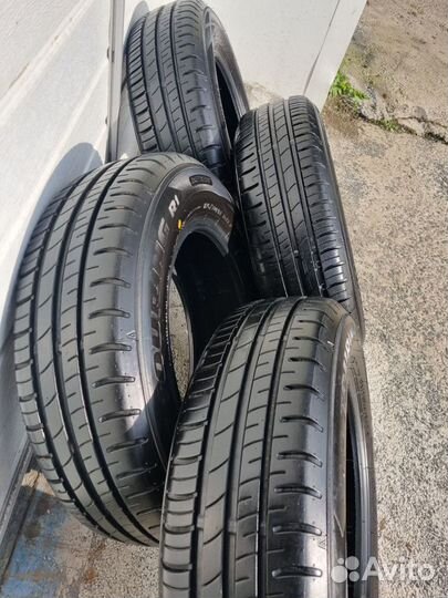 Dunlop SP Touring R1 175/70 R14 84