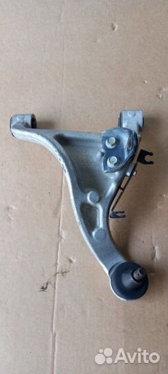 Рычаг подвески верхний передний левый Nissan Teana