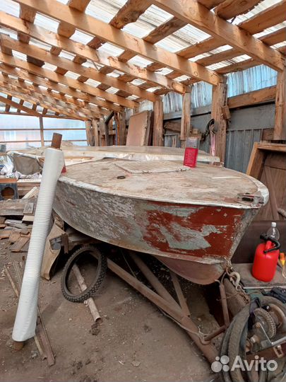 Лодка прогресс 2м