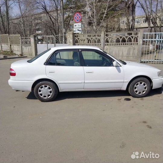 Toyota Corolla 1.5 AT, 1998, 184 030 км