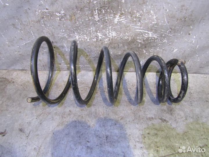Пружина задняя Toyota Camry CV3 2001-2006