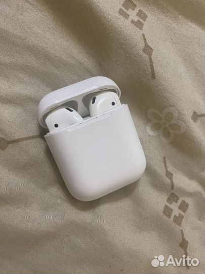 Оригинал AirPods 2