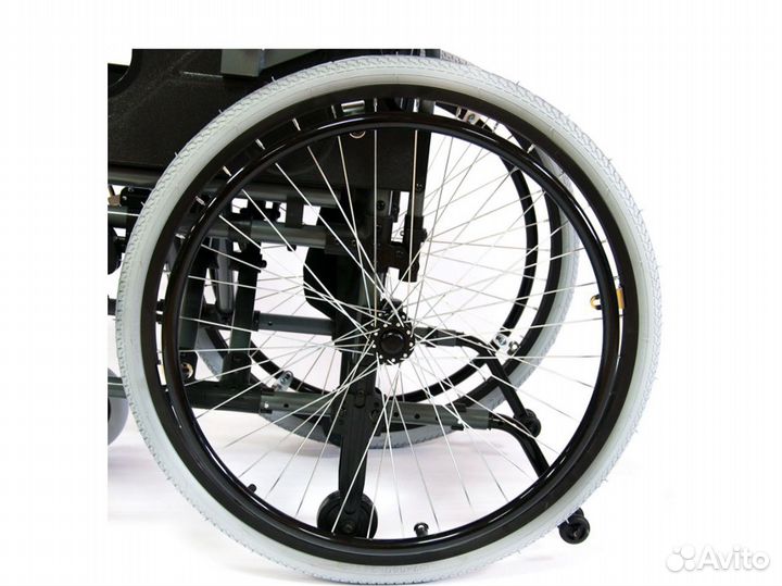 Коляска инвалидная новая