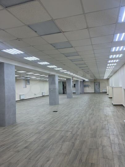 Торговая площадь, 330 м²