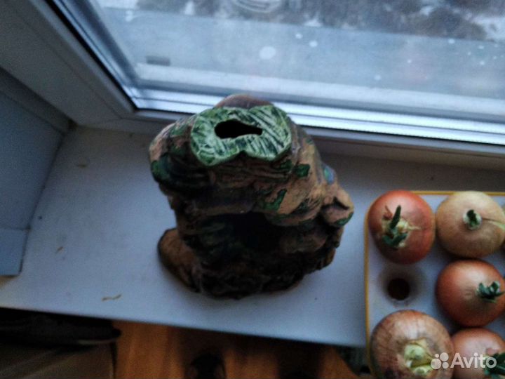 Грот в аквариум красивый