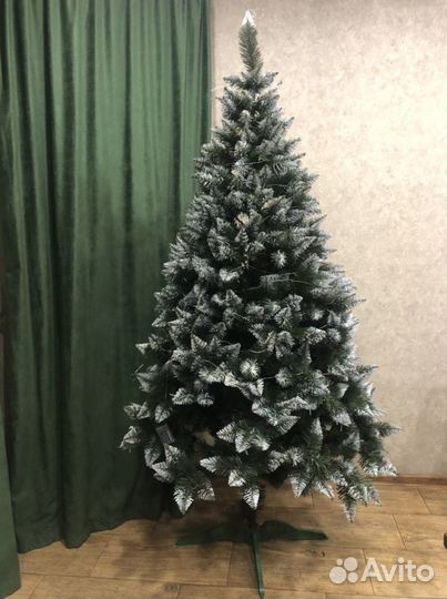 Елка искусственная