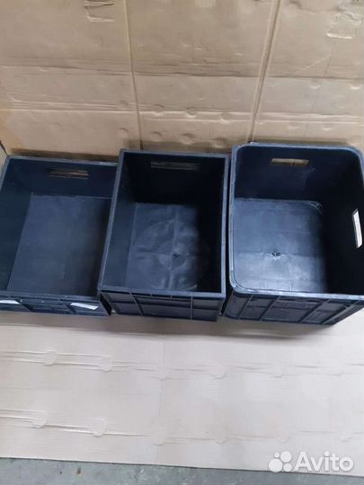 Молочные ящики