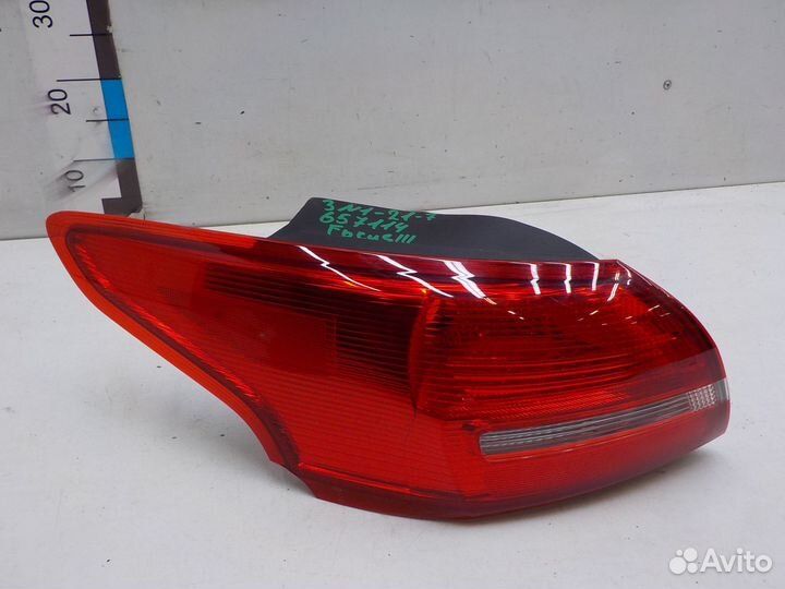 Фонарь задний левый наружный Ford Focus III 2014