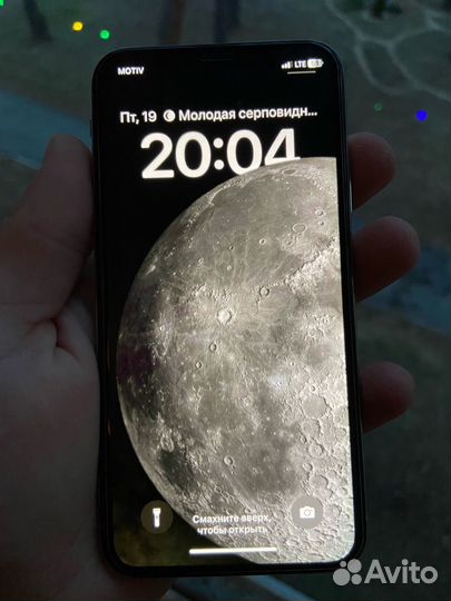 iPhone X, 64 ГБ