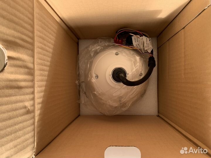 Видеокамера Hikvision DS-2DE5220I-AE