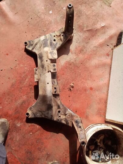 Nissan almera classic подрамник