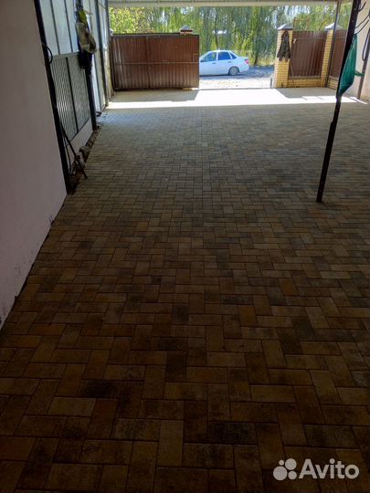 Укладка тротуарной плитки