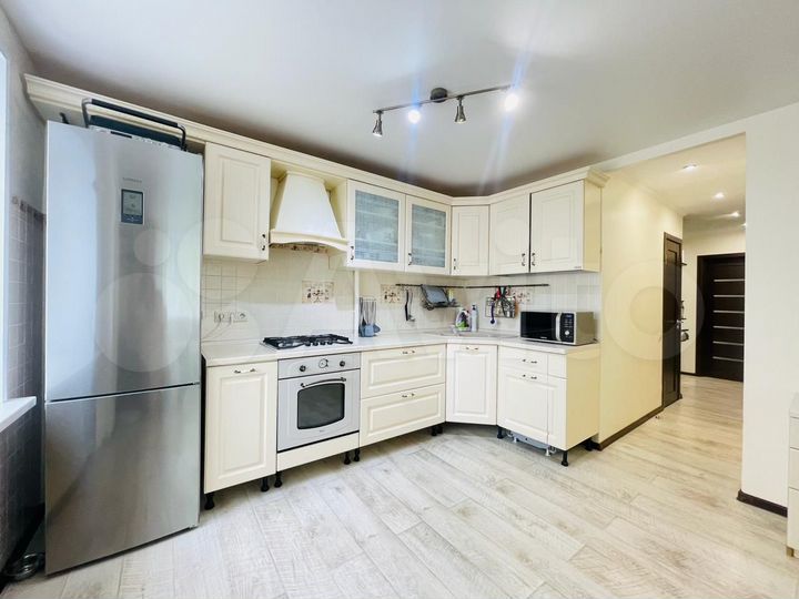 3-к. квартира, 57,1 м², 2/9 эт.