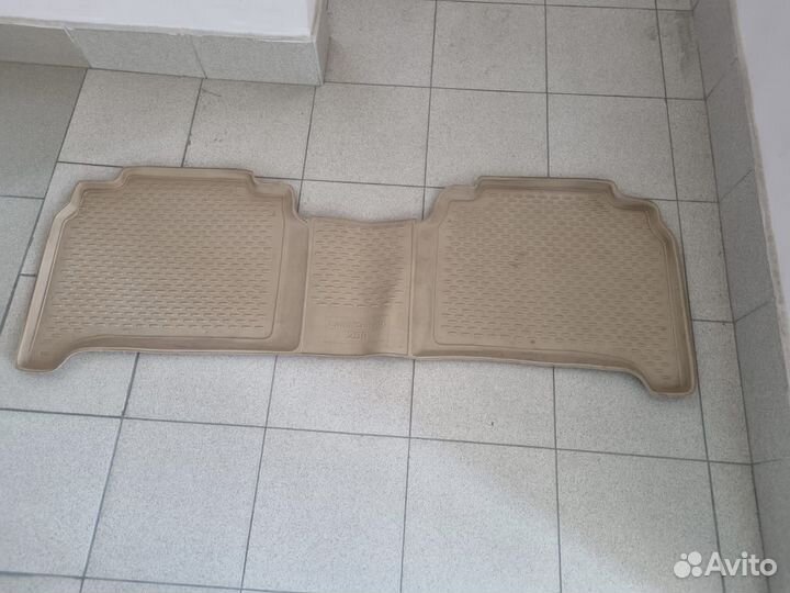 Автомобильные коврики Toyota Land Cruiser 200