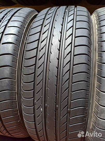 Yokohama BluEarth E70BZ 225/60 R17