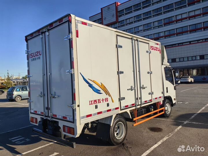 Isuzu ELF (N-series) изотермический, 2023