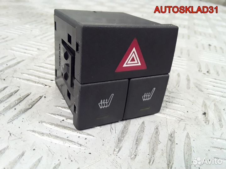 Кнопка аварийной сигнализации Opel Meriva A