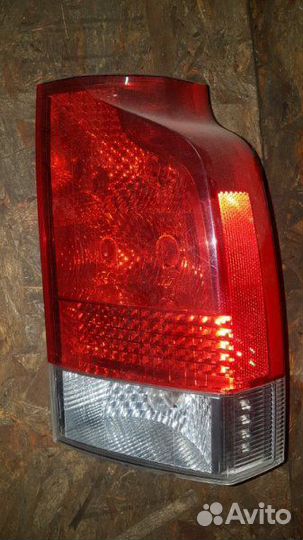 Фонарь задний правый Volvo Xc70 универсал 2.5Т