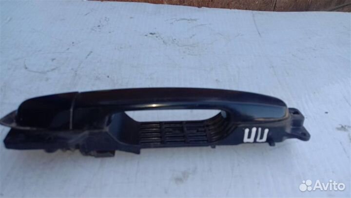 Ручка двери наружняя передняя левая,правая.задняя