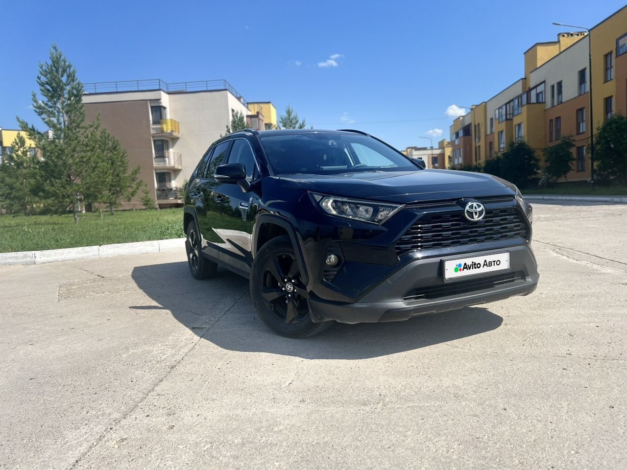 Toyota RAV4: фото владельца