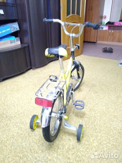 Трехколесный велосипед детский