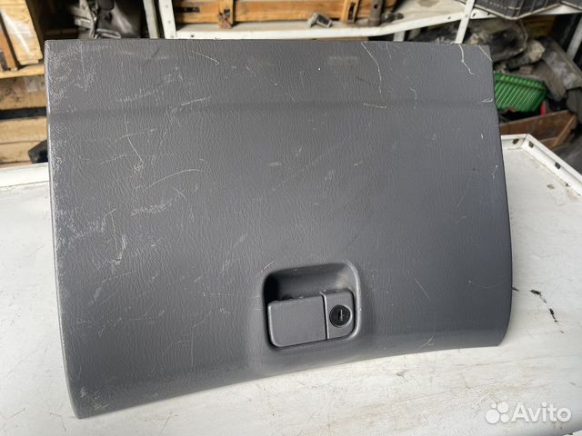 Бардачок mazda 323 BJ