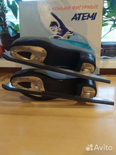 Коньки фигурные