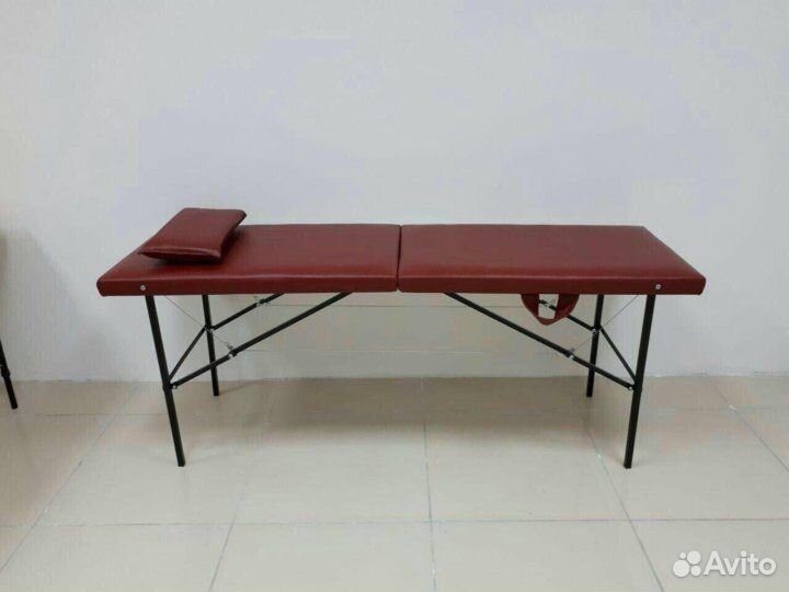 Массажная кушетка