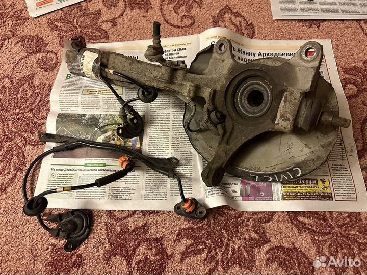 Поворотный кулак Honda Civic Ferio II (1995-1998)