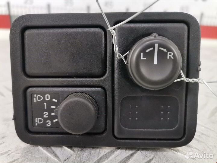 Кнопка (выключатель) Nissan Almera N16 рест. 2004