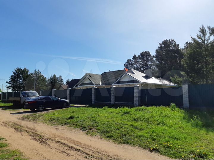 Дом 160 м² на участке 15 сот.