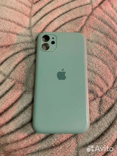 Чехол на iPhone 11